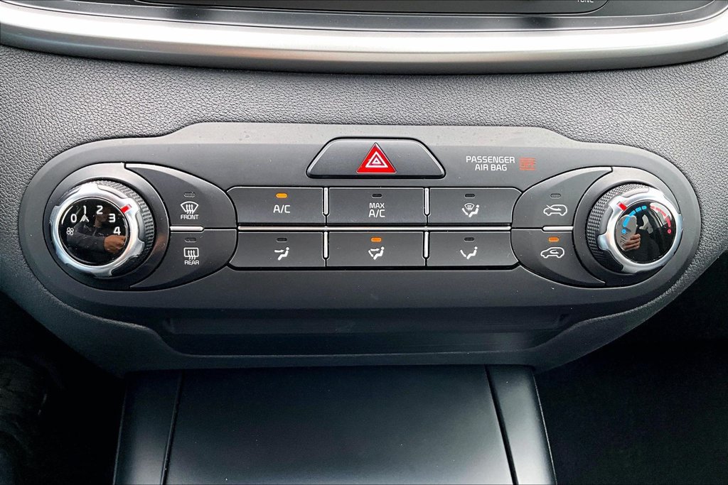 Used 2017 Kia Sorento AWD image 15