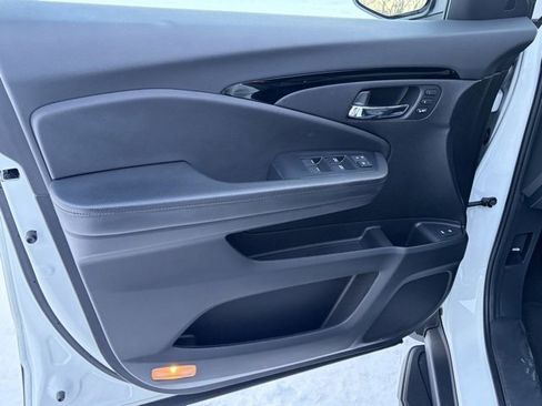 Used 2021 Honda Passport Touring image 12