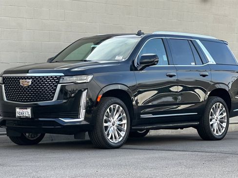 Used 2022 Cadillac Escalade Premium Luxury image 10