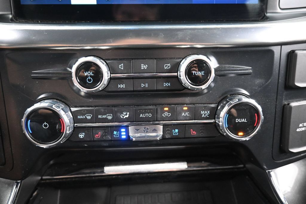 Used 2022 Ford F150 Lariat w/ Equipment Group 502A High AWD/4WD image 14
