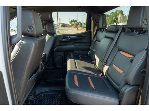 Used 2023 GMC Sierra 1500 AT4 AWD/4WD image 13