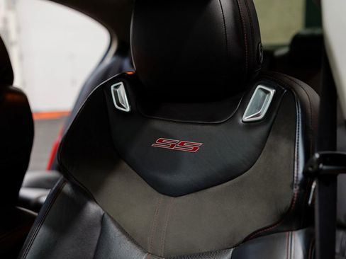 Used 2016 Chevrolet SS image 24