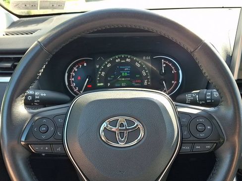 Certified 2025 Toyota RAV4 XLE w/ Convenience Package AWD/4WD image 19