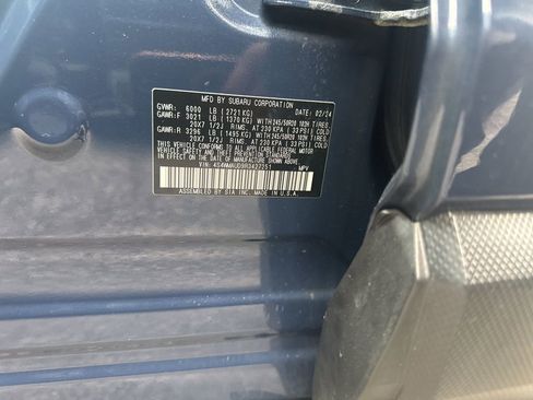 Certified 2024 Subaru Ascent Limited w/ Technology Package image 24