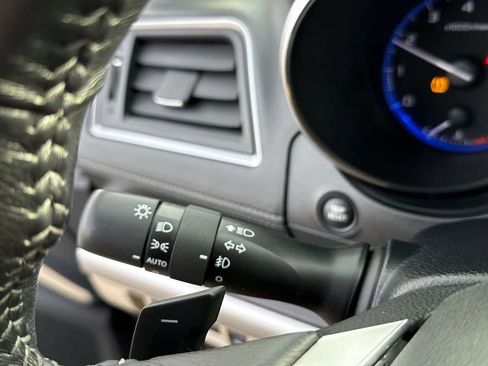 Used 2019 Subaru Outback 2.5i Limited w/ Popular Package #2 image 25