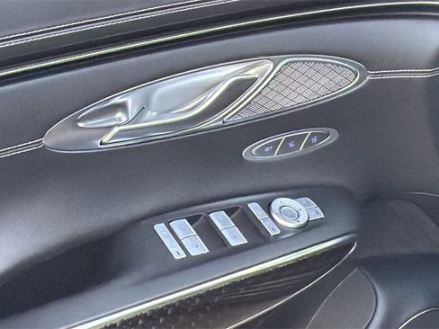 Used 2022 Genesis GV70 3.5T Sport w/ Sport Prestige Package image 12