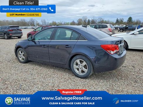 Used 2016 Chevrolet Cruze LT FWD image 3