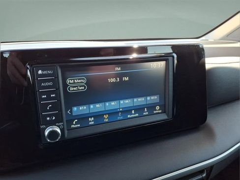 Used 2025 Nissan Kicks S AWD/4WD image 21