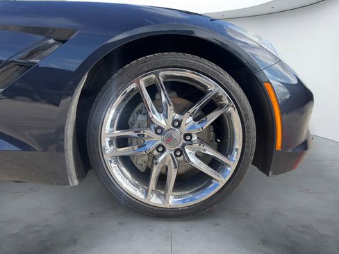 Used 2014 Chevrolet Corvette Stingray Coupe w/ Battery Protection Package RWD image 14