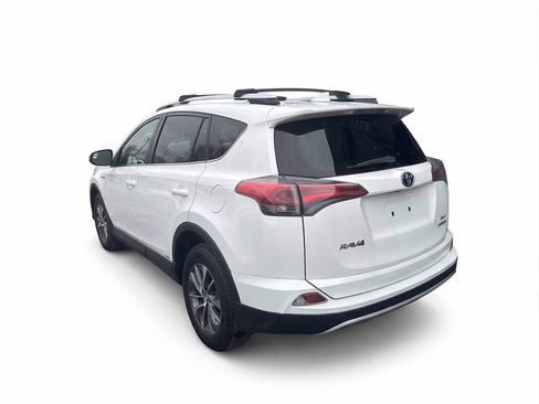 Used 2016 Toyota RAV4 XLE image 6