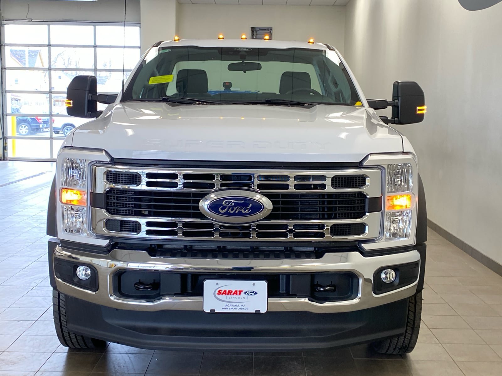 New 2024 Ford F550 4x4 Regular Cab Super Duty image 3