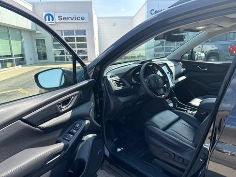 Used 2025 Subaru Ascent Bronze Edition w/ Onyx Package AWD/4WD image 11