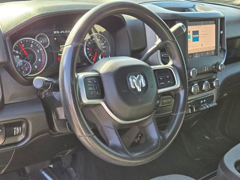 Used 2022 RAM 2500 Big Horn AWD/4WD image 18