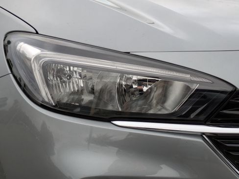 Used 2023 Buick Encore GX Preferred image 10