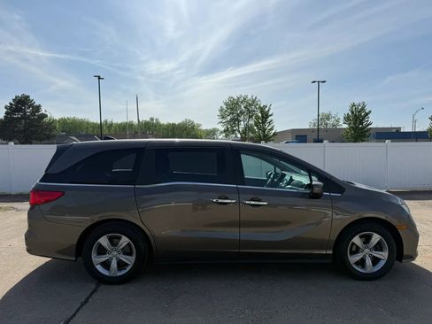 Used 2019 Honda Odyssey EX-L image 18