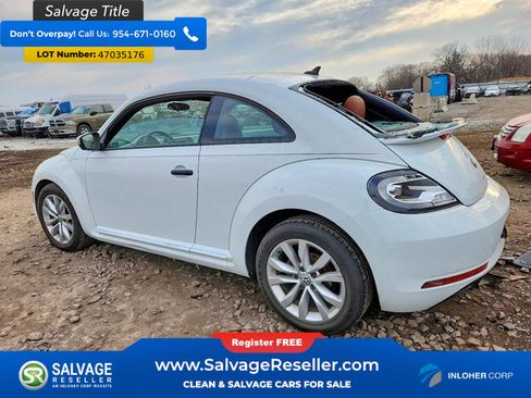 Used 2017 Volkswagen Beetle 1.8T Classic FWD image 3