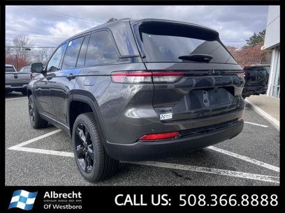 New 2025 Jeep Grand Cherokee Limited w/ Black Appearance Package