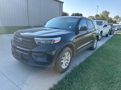 Used 2020 Ford Explorer 4WD w/ Class III Trailer Tow Package