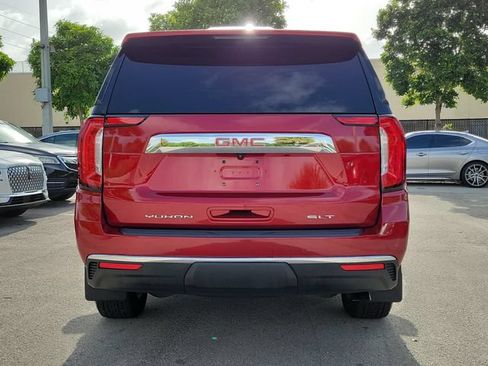 Used 2022 GMC Yukon SLT w/ SLT Luxury Package RWD image 5