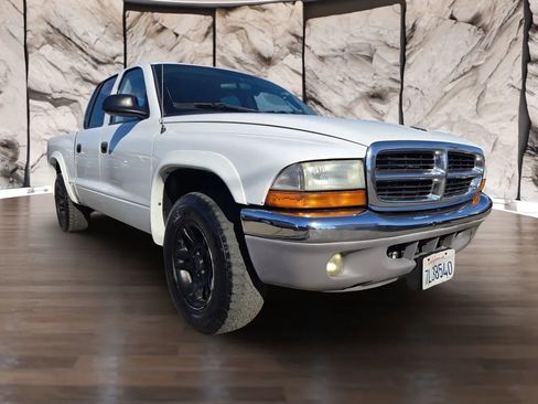 Used 2003 Dodge Dakota SLT image 3