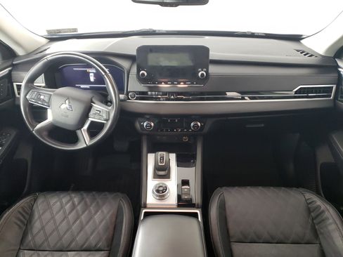 Used 2022 Mitsubishi Outlander SEL image 15