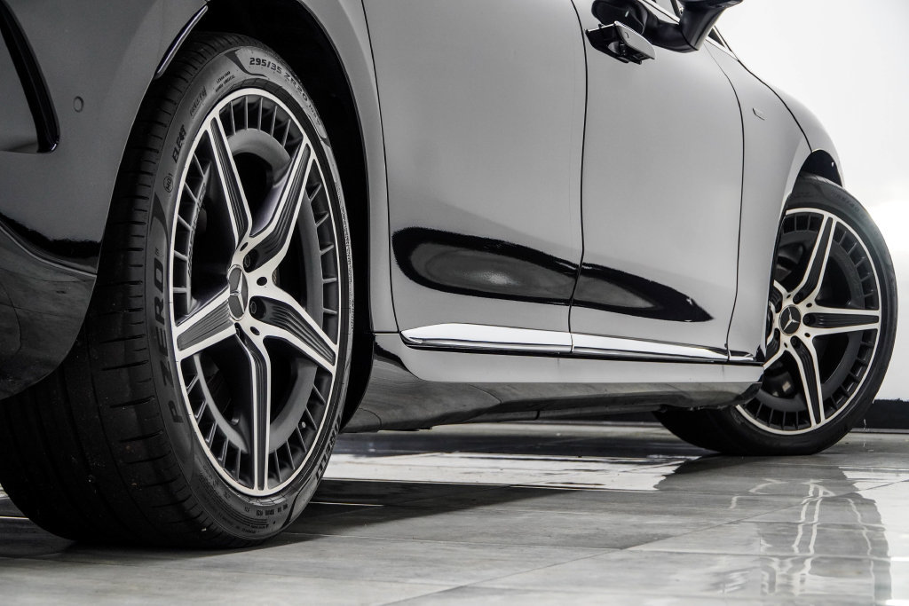 Used 2023 Mercedes-Benz EQE AMG 4MATIC Sedan image 25
