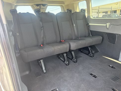 Used 2016 Ford Transit 350 XLT RWD image 11
