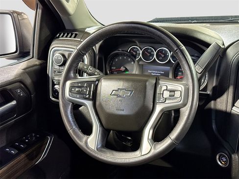 Used 2022 Chevrolet Silverado 1500 RST image 15