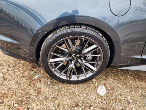 Used 2022 Chevrolet Camaro ZL1 image 9