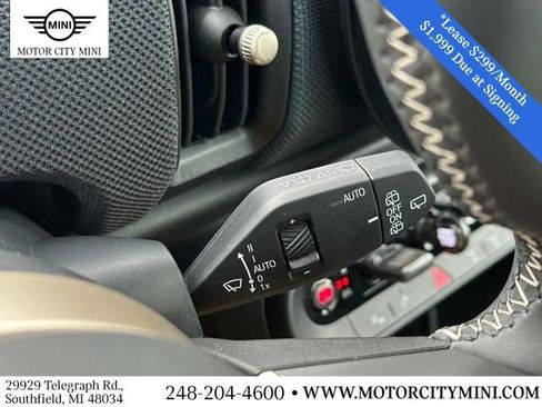 Certified 2025 MINI Cooper S image 28