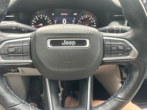 Used 2022 Jeep Compass Latitude w/ Convenience Group FWD image 25