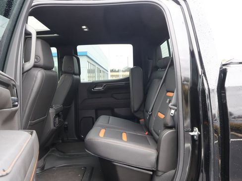 Used 2022 GMC Sierra 1500 AT4 w/ AT4 Premium Package image 37