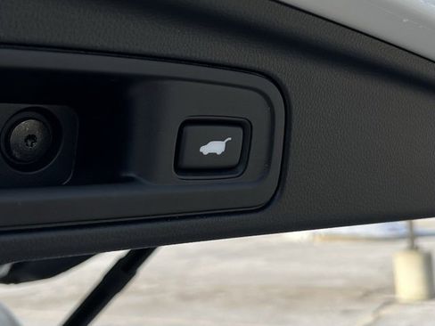 Certified 2022 Honda Pilot Elite image 16