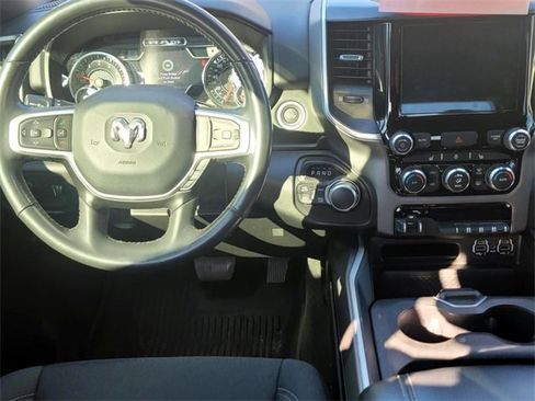 Used 2021 RAM 1500 Big Horn image 16
