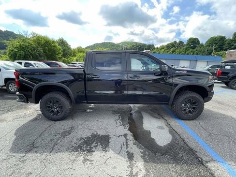 New 2026 Chevrolet Silverado 1500 ZR2 AWD/4WD image 8
