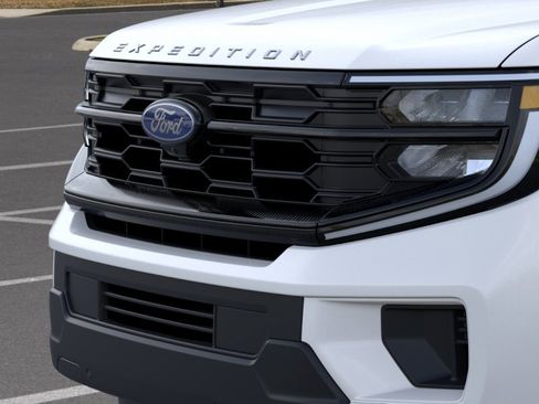 New 2026 Ford Expedition Active AWD/4WD image 17