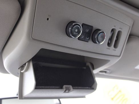 Used 2013 Nissan Armada Platinum image 50