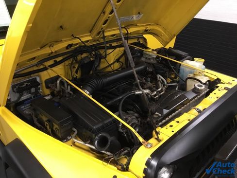Used 2000 Jeep Wrangler Sport image 26