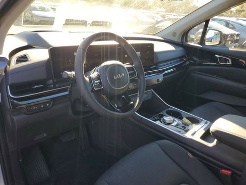 New 2026 Kia Carnival SX Prestige FWD image 7