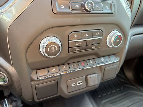 Used 2024 GMC Sierra 1500 Pro w/ Pro Value Package AWD/4WD image 49