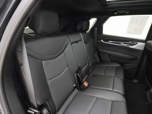 Used 2025 Cadillac XT5 Premium Luxury image 22