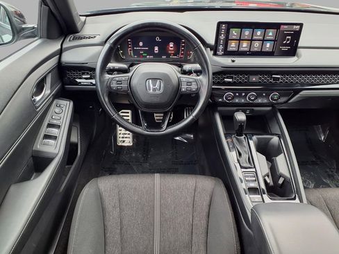 Used 2024 Honda Accord Sport image 4