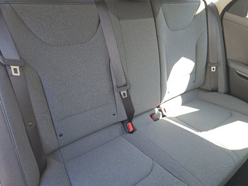 Used 2025 Kia K4 LXS image 17