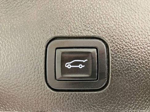 Used 2014 Cadillac SRX Premium AWD/4WD image 53