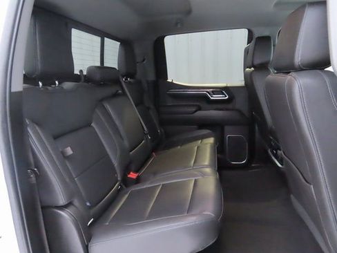 Used 2023 Chevrolet Silverado 1500 LTZ w/ Technology Package AWD/4WD image 31