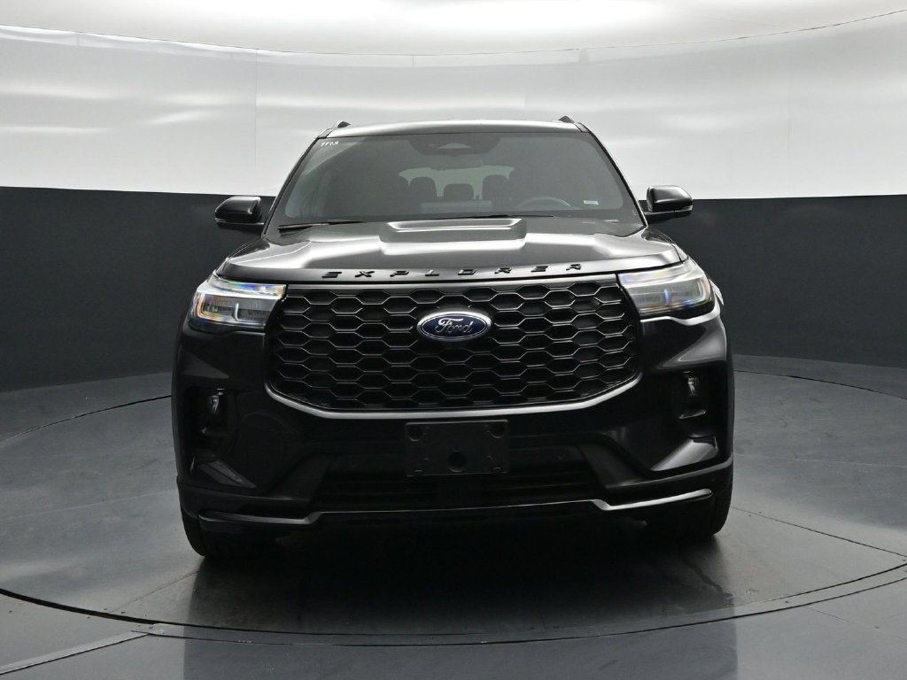 Certified 2026 Ford Explorer ST-Line w/ ST-Line Street Pack AWD/4WD image 20