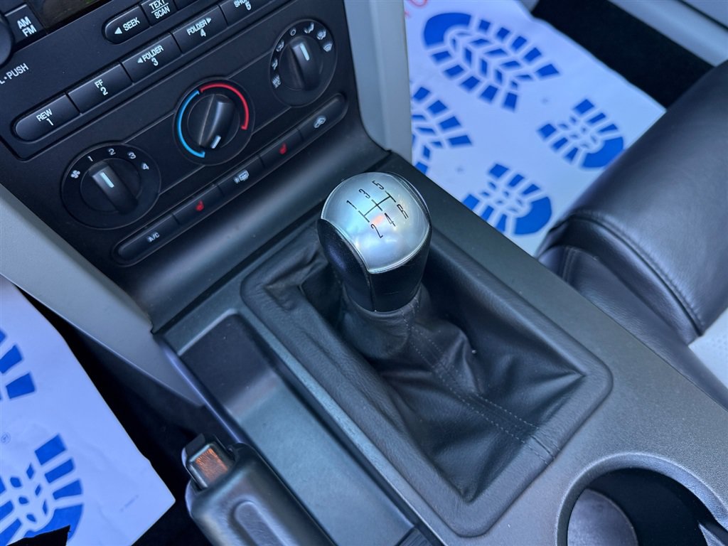 Used 2007 Ford Mustang GT RWD image 47