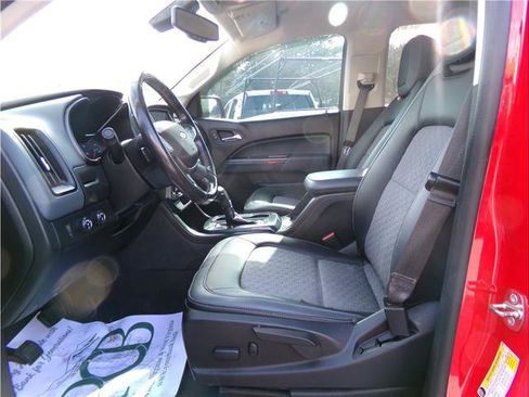 Used 2019 Chevrolet Colorado Z71 image 4