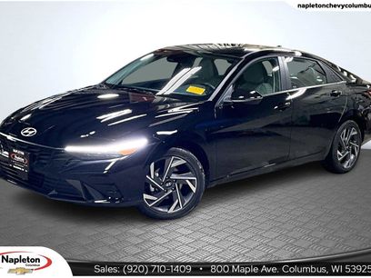 Used 2025 Hyundai Elantra Limited