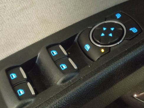 Used 2018 Ford Fusion S image 27